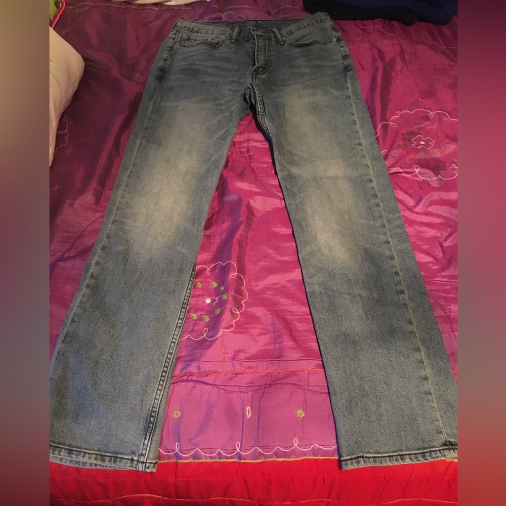 New but pre-washed Levi’s 514 Mens 31w 32ins.